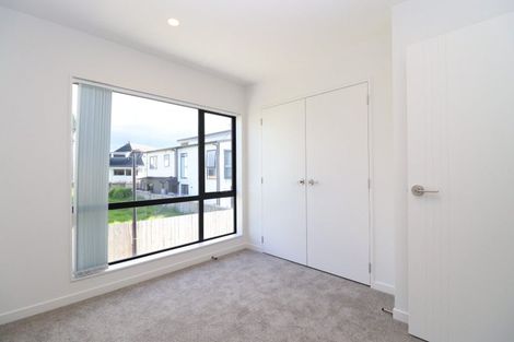 Photo of property in 41 Observation Green, Hobsonville, Auckland, 0616