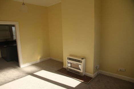 Photo of property in 6 Waikato Street, Island Bay, Wellington, 6023