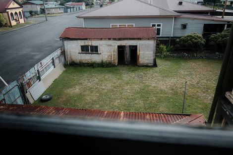 Photo of property in 28 Broadway, Reefton, 7830