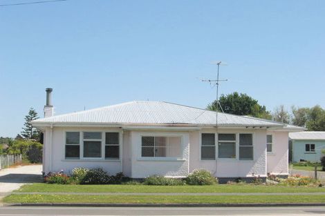 Photo of property in 187 Lytton Road, Elgin, Gisborne, 4010