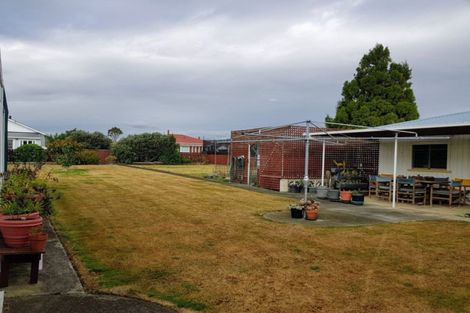 Photo of property in 21 Alma Street, Dannevirke, 4930