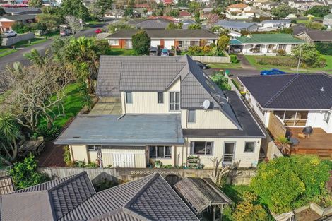 Photo of property in 1 Yacht Place, Bucklands Beach, Auckland, 2012
