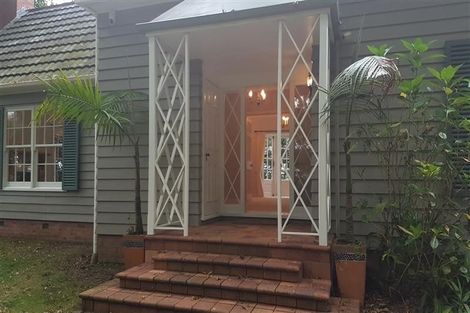 Photo of property in 242 Redoubt Road, Totara Park, Auckland, 2019