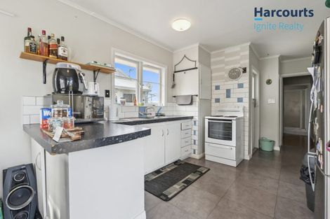 Photo of property in 11 Frances Street, Manurewa, Auckland, 2102