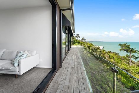 Photo of property in 11a Duncansby Road, Stanmore Bay, Whangaparaoa, 0932