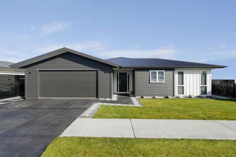 Photo of property in 27 Noumea Drive, Rangatira Park, Taupo, 3330