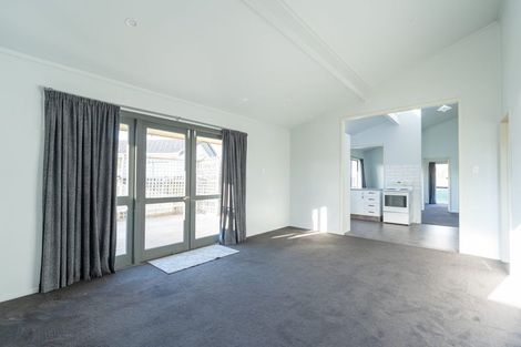 Photo of property in 56 Geraldine Crescent, Cloverlea, Palmerston North, 4412