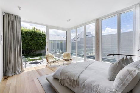 Photo of property in 28 St Marys Road, Saint Marys Bay, Auckland, 1011