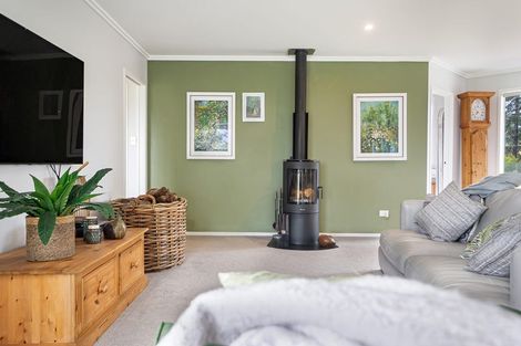 Photo of property in 251 Monowai Road, Wainui, 0994