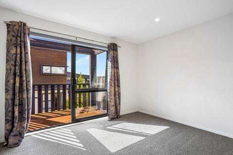 Photo of property in 41 Carder Court, Hobsonville, Auckland, 0618