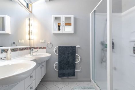 Photo of property in 3 Caernarvon Rise, Bethlehem, Tauranga, 3110