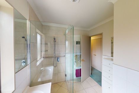 Photo of property in 112 Weraroa Road, Levin, 5510