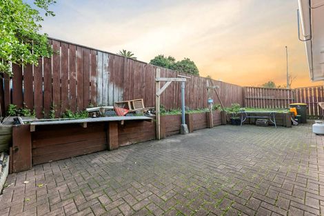 Photo of property in 1/1 Sutton Crescent, Papatoetoe, Auckland, 2025