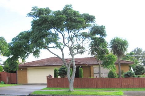 Photo of property in 135 Prince Regent Drive, Farm Cove, Auckland, 2012