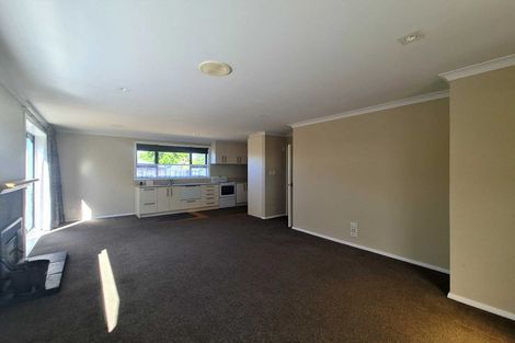 Photo of property in 6 Azalea Close, Templeton, Christchurch, 8042