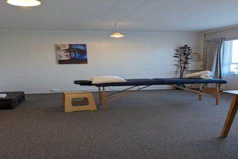 Photo of property in 28 Glen Road, Raumati South, Paraparaumu, 5032