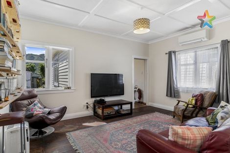 Photo of property in 94 Randwick Road, Moera, Lower Hutt, 5010