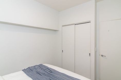 Photo of property in Stadium Garden Flats, 308/107 Thorndon Quay, Pipitea, Wellington, 6011