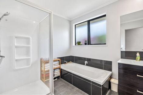 Photo of property in 53 North Crest Drive, Onerahi, Whangarei, 0110