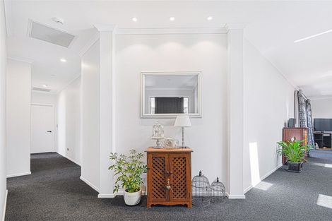 Photo of property in 2 Reuben Avenue, Rolleston, 7615