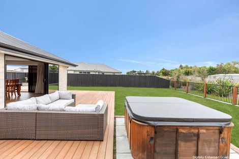 Photo of property in 2 Hunter Lane, Amberley, 7410