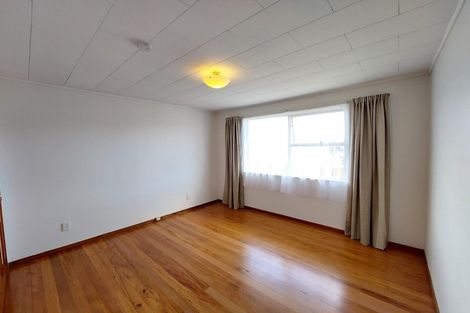 Photo of property in 125 Cascades Road, Pakuranga Heights, Auckland, 2010
