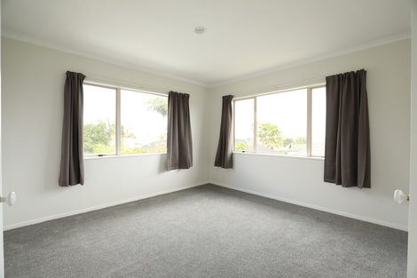 Photo of property in 29 Heyington Way, East Tamaki Heights, Auckland, 2016