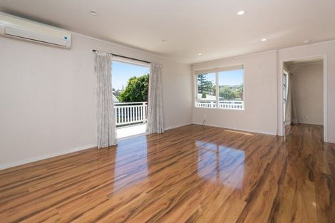 Photo of property in 1/97a Nile Road, Milford, Auckland, 0620