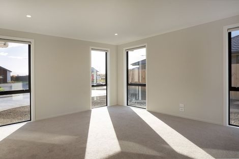 Photo of property in 28 Rose Manor Drive, Springlands, Blenheim, 7201