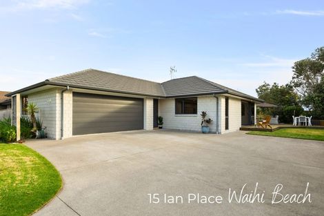 Photo of property in 15 Ian Place, Waihi Beach, 3611