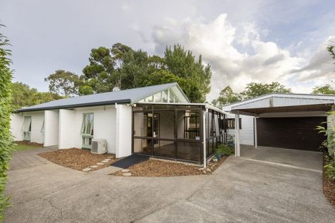 Photo of property in 44 Buick Crescent, Awapuni, Palmerston North, 4412