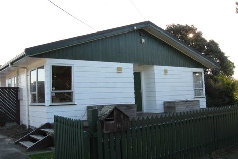 Photo of property in 1/16 Malone Road, Waterloo, Lower Hutt, 5011