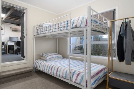 Photo of property in 15a Glenfield Place, Brookfield, Tauranga, 3110