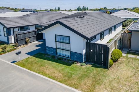 Photo of property in 11 Capil Court, Halswell, Christchurch, 8025