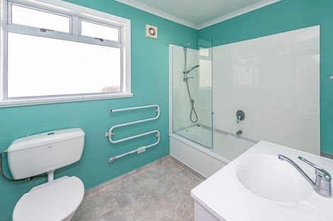 Photo of property in 5 Murch Place, Tawhero, Whanganui, 4500