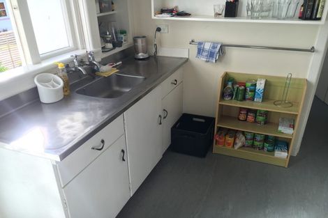 Photo of property in 71 Pirie Street, Mount Victoria, Wellington, 6011