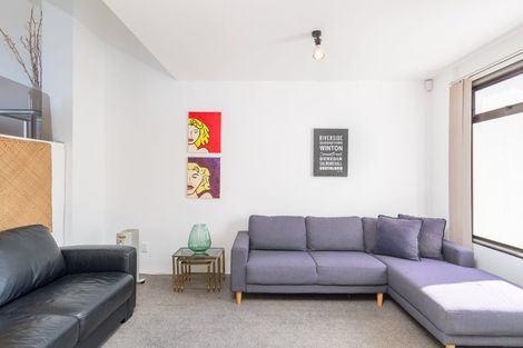 Photo of property in 22 Tamahine Street, Maupuia, Wellington, 6022