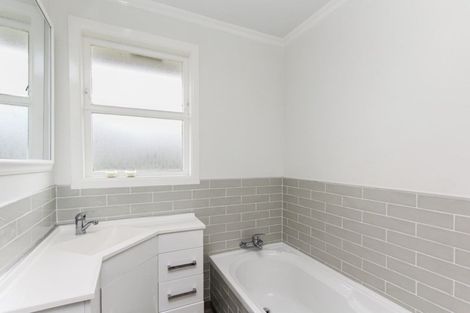 Photo of property in 53 Cloten Road, Stratford, 4332