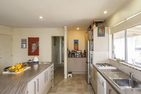 Photo of property in 12 Humphries Place, Awapuni, Palmerston North, 4412