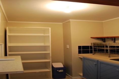 Photo of property in 5 Beaudine Avenue, Glenfield, Auckland, 0629