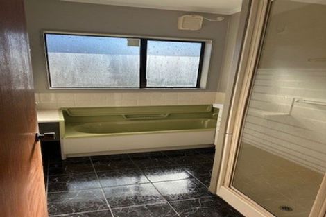 Photo of property in 69 Te Moana Road, Waikanae Beach, Waikanae, 5036