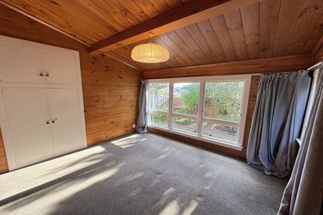 Photo of property in 9 Versailles Street, Karori, Wellington, 6012