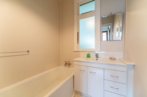 Photo of property in 4 Grey Street, Kurow, 9435