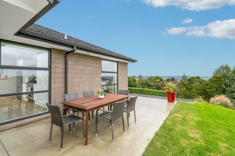 Photo of property in 42c Kaipara View Road, Helensville, 0875