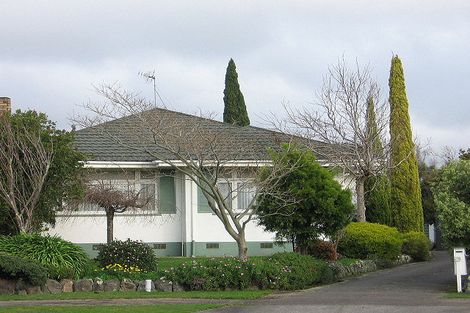 Photo of property in 26 Phoenix Avenue, Hokowhitu, Palmerston North, 4410
