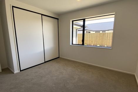 Photo of property in 155 Shillingford Boulevard, Rolleston, 7615
