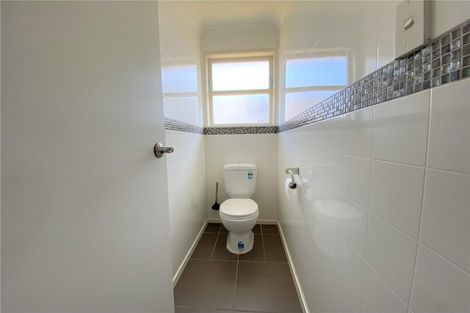 Photo of property in 41 Bodi Place, Te Atatu South, Auckland, 0610