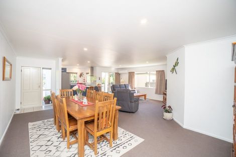 Photo of property in 4 Astrid Court, Awapuni, Palmerston North, 4412