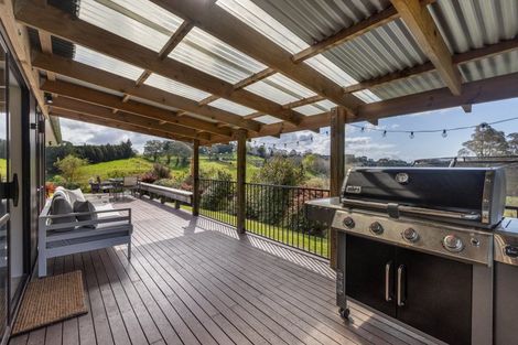 Photo of property in 110 Old Highway, Whakamarama, 3180