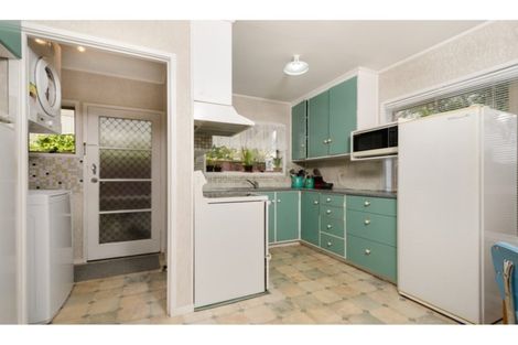 Photo of property in 1/8 Matuhi Rise, Henderson, Auckland, 0612